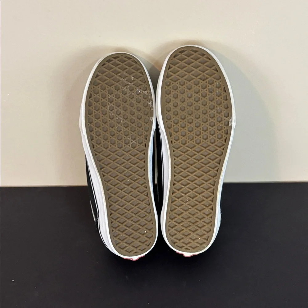 Vans Old Skool Canvas and Suede Sneaker Size M 8 Checkerboard Laces